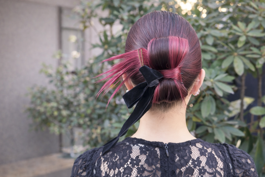 カチモリアレンジ 韓国風 お団子ヘア 結婚式 卒業式